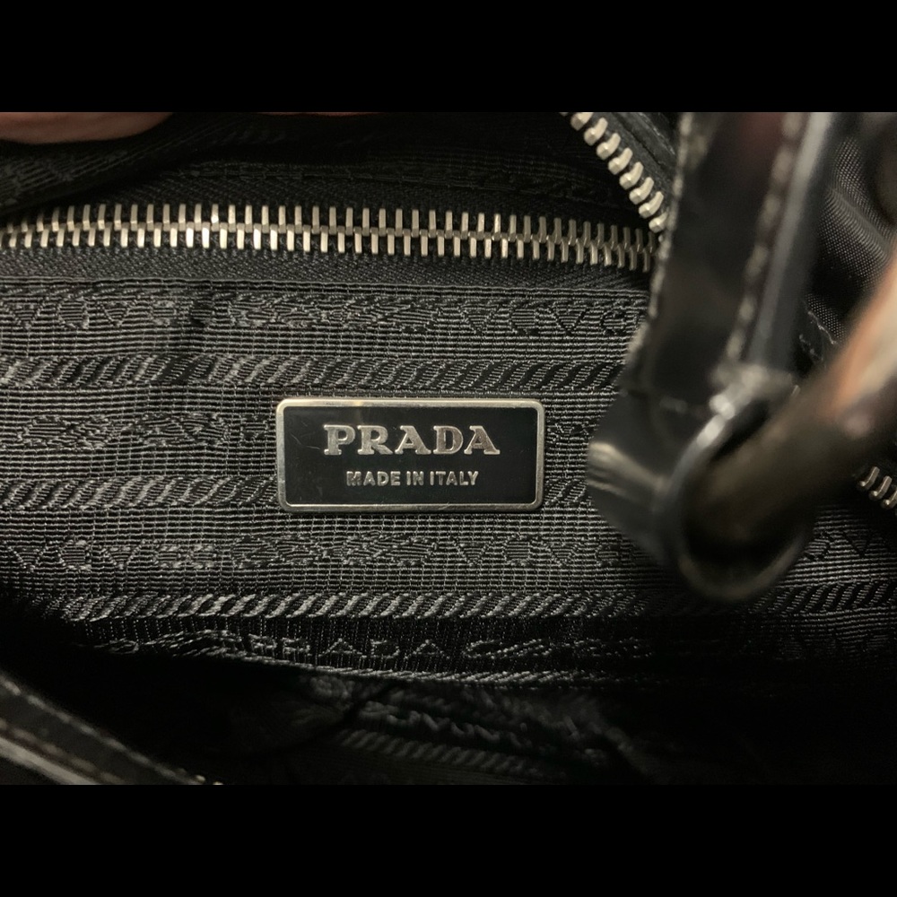 *** PRADA HOBO *** - Picture 11 of 12